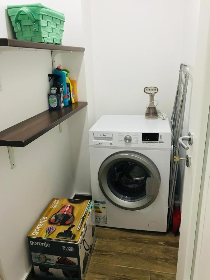 Comfy Apartment - Free Private Parking,Ac,Wi-Fi Carei Εξωτερικό φωτογραφία